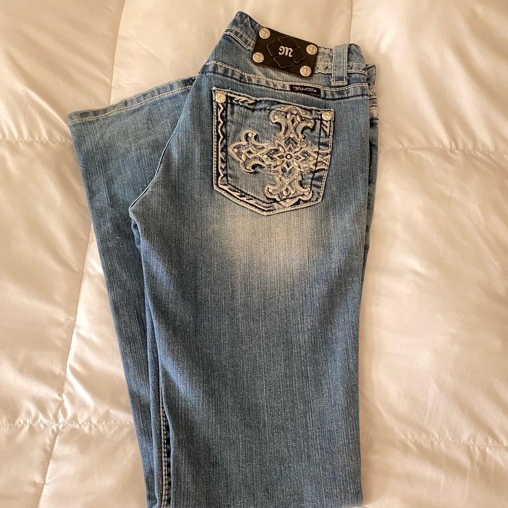 🦋Miss Me JP54098 boot cut 31 inch inseam Jeans.